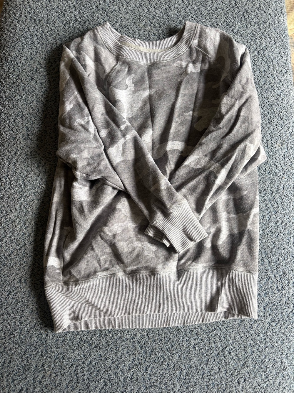 aerie Gray Camo Crewneck Sweatshirt